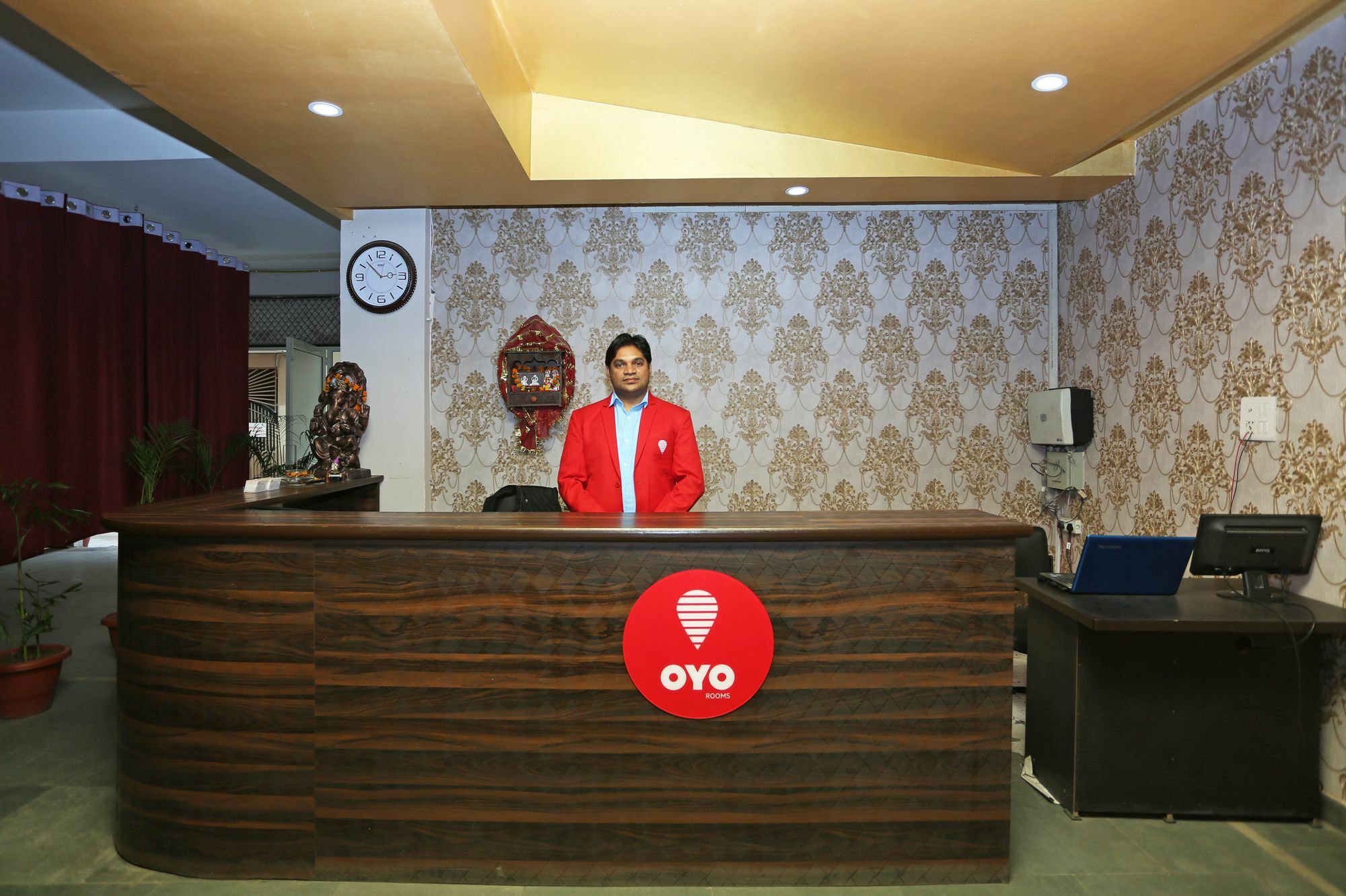 Super Hotel O Mahal New Delhi Exterior photo